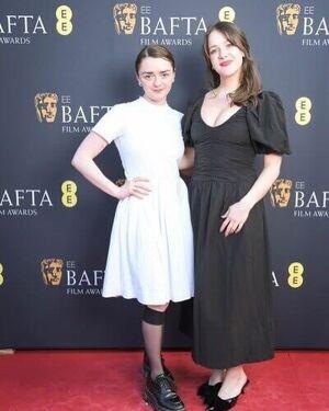 Maisie Williams photo 15