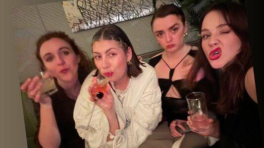 Maisie Williams photo 91