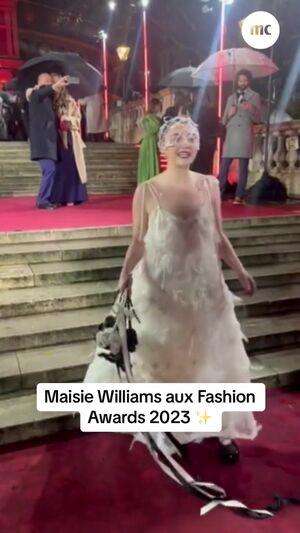 Maisie Williams photo 151