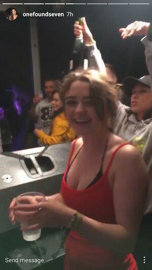 Maisie Williams photo 206