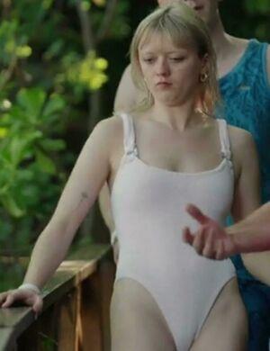 Maisie Williams photo 210