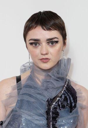 Maisie Williams photo 241