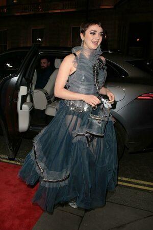 Maisie Williams photo 243