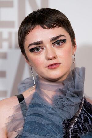 Maisie Williams photo 249