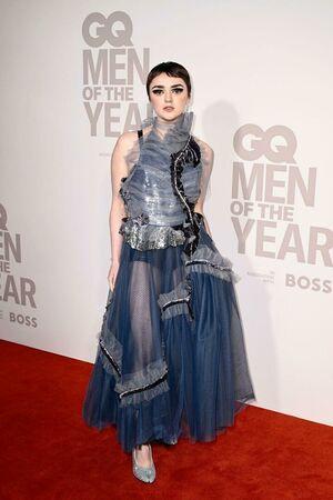 Maisie Williams photo 256