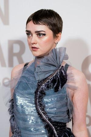 Maisie Williams photo 273
