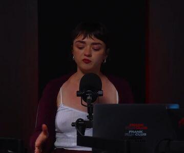 Maisie Williams photo 514