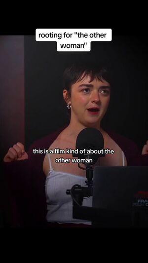 Maisie Williams photo 516