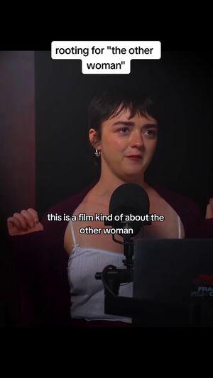 Maisie Williams photo 517
