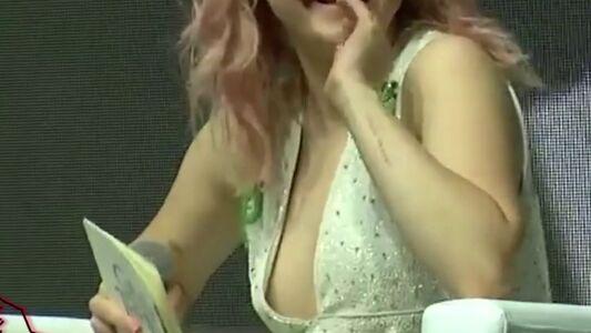 Maisie Williams photo 533