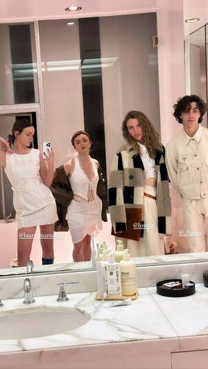 Maisie Williams photo 597