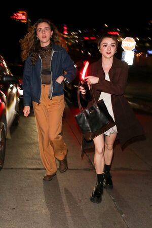 Maisie Williams photo 616