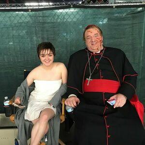 Maisie Williams photo 653