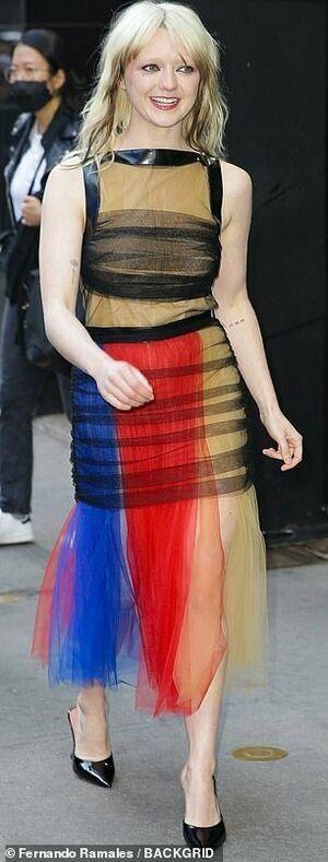 Maisie Williams photo 755