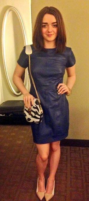 Maisie Williams photo 800