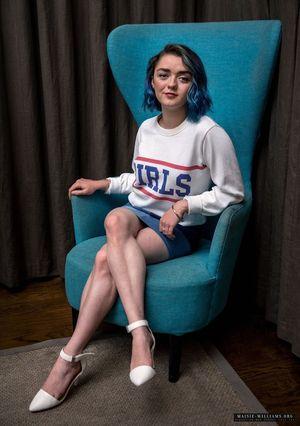 Maisie Williams photo 822