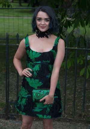 Maisie Williams photo 876