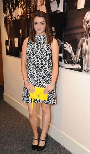 Maisie Williams photo 891