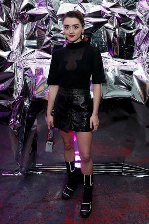 Maisie Williams photo 947