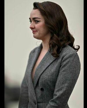 Maisie Williams photo 1006