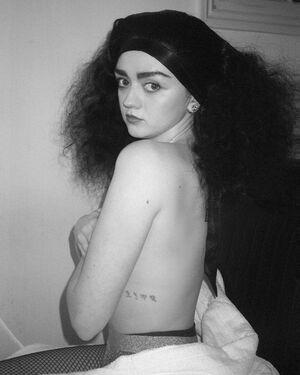 Maisie Williams photo 1111