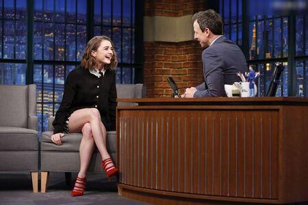 Maisie Williams photo 1222