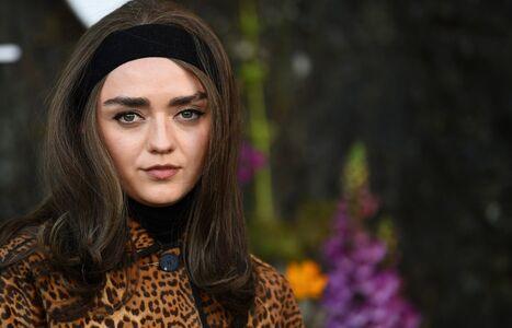 Maisie Williams photo 1246