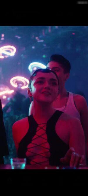 Maisie Williams photo 1279