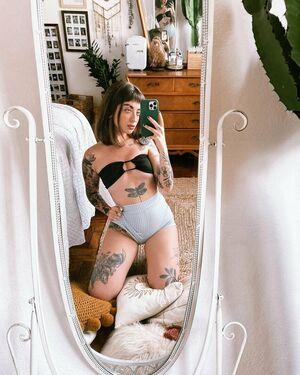 Mari Gimenez photo 56