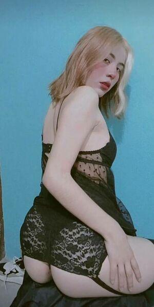 Mariana Kuyuri photo 16