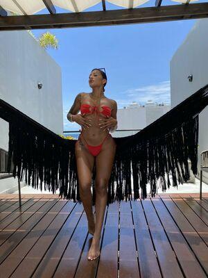 Mariana Martix photo 10