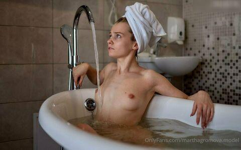 Marta Gromova photo 927