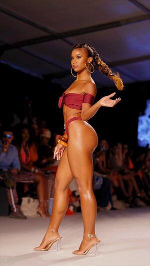 Mataya Sweeting photo 24