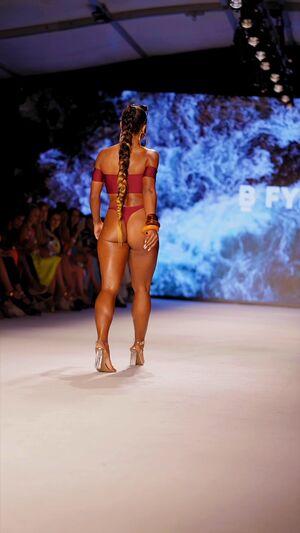 Mataya Sweeting photo 28
