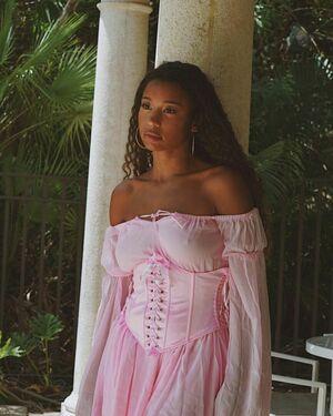 Mataya Sweeting photo 45