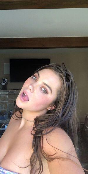 Mckayla Maroney photo 448