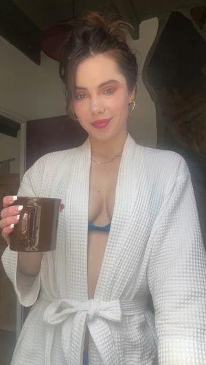Mckayla Maroney photo 485