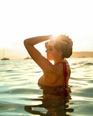 Melanie_mrqs photo 14