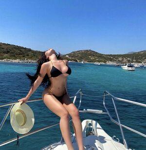 Melissa Taskin photo 6