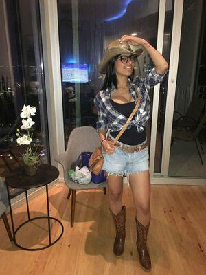 Mia Khalifa photo 246