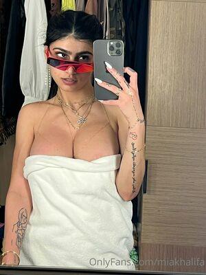 Mia Khalifa photo 404