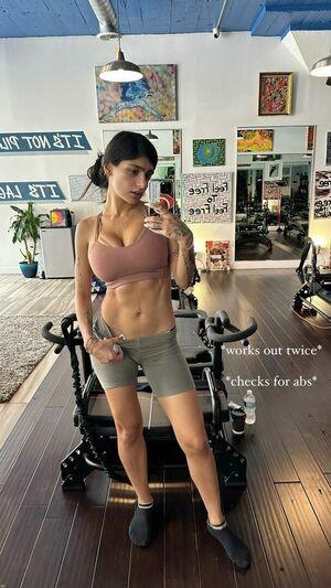 Mia Khalifa photo 460