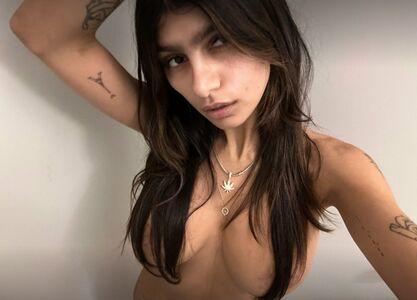 Mia Khalifa photo 693