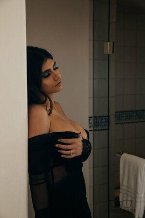 Mia Khalifa photo 837