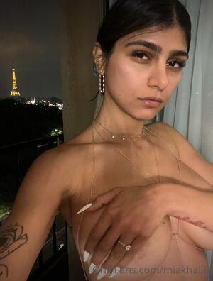 Mia Khalifa photo 912