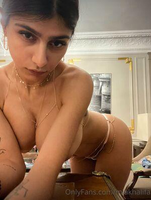 Mia Khalifa photo 914