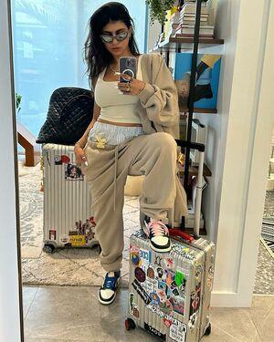 Mia Khalifa photo 978