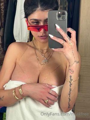 Mia Khalifa photo 1459