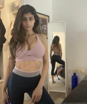 Mia Khalifa photo 1649