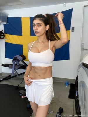 Mia Khalifa photo 1862
